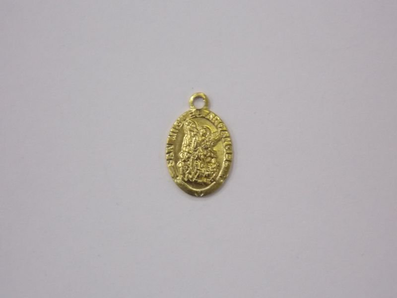 Oval São Miguel 10x7mm C/ Cabeça