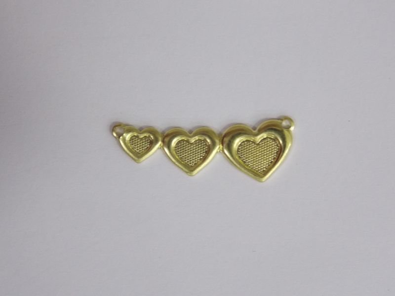 3 Corações Borda Lisa Meio Retic 24mm C/ 2 Cabeças