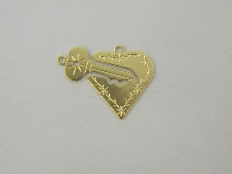 Coraçao C/ Chave 17x23mm